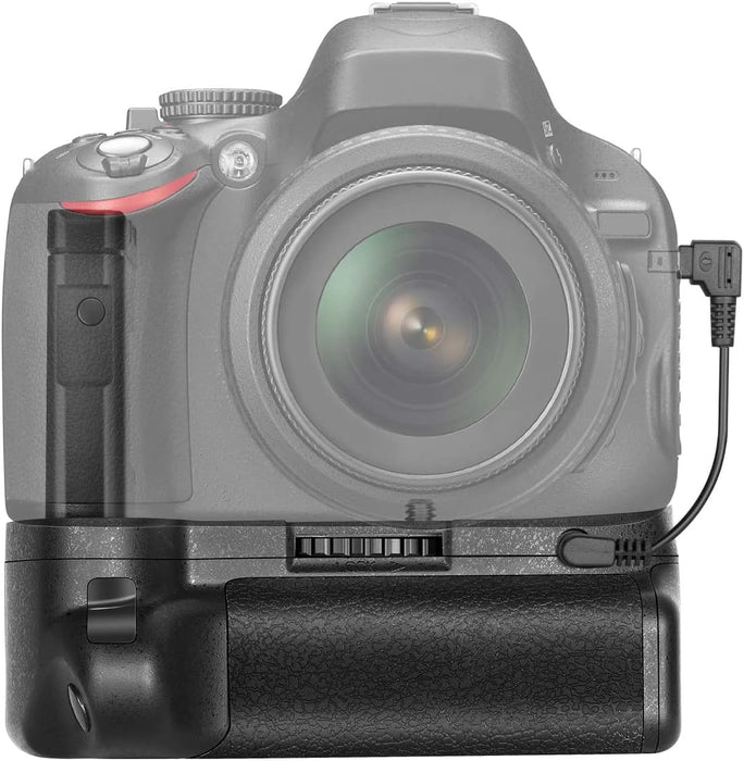 Neewer Pro Battery Grip for Nikon D5100 5200 DSLR Camera Compatible with EN-EL14 Batteries