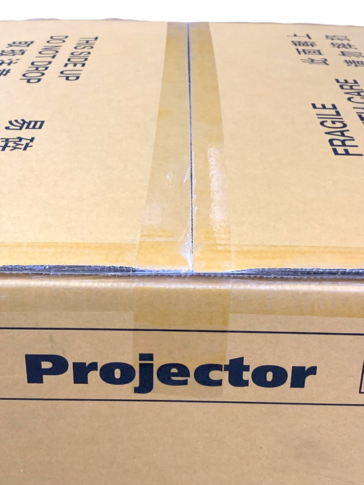 NEC NP-PA653U Projector - W/Lens NEC NP40ZL