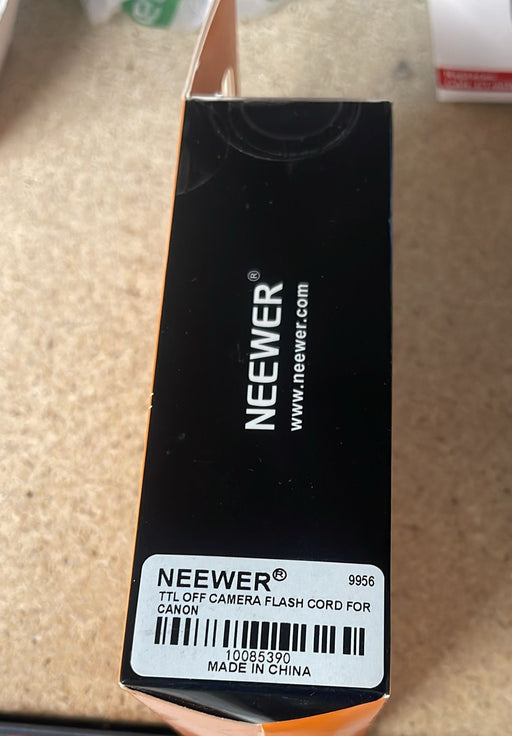 Neewer 4.2'/1.3m TTL Off Camera Flash Speedlite Cord compatible with Canon DSLR 800D/750D/700D/650D/600D/7D2/7D/6D2/6D/5D4/5D3/5D2/5DS/1D4/1D3/100D/80D/70D/60D Cameras - Buy Direct & Save