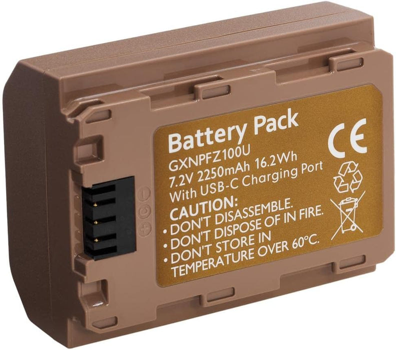 Sony FX3 Full-Frame Cinema Line Camera With 24-70mm f/2.8 GM II Lens, Bundled With, 128GB Memory Card, Battery Pack with USB-C Port, 82mm Essentials Filter Kit, Shoulder Bag and Cleaning Kit (8 Items)