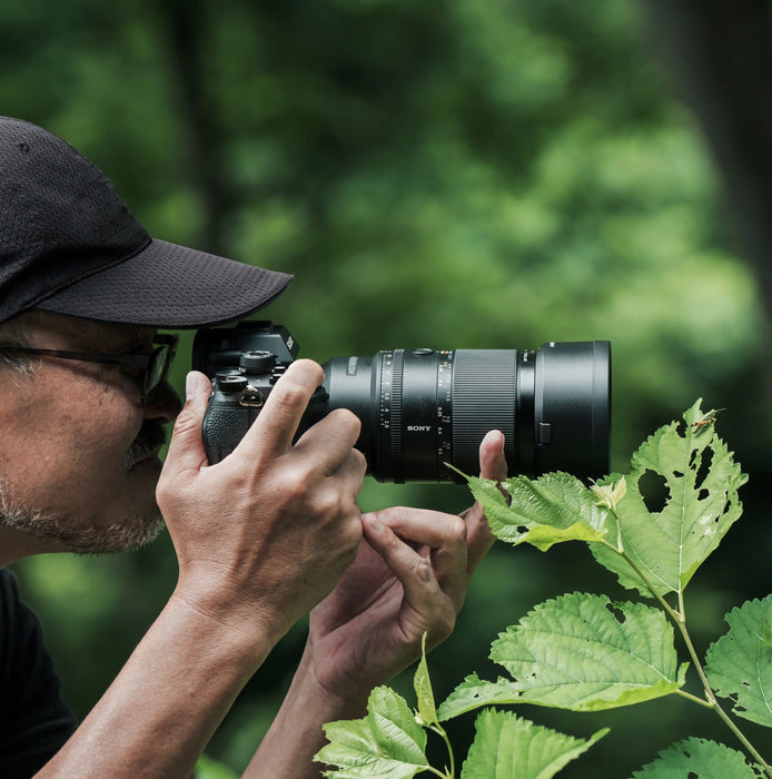 Sony FE 100mm f/2.8 GM OSS Macro Lens – Ultra‑Sharp Black