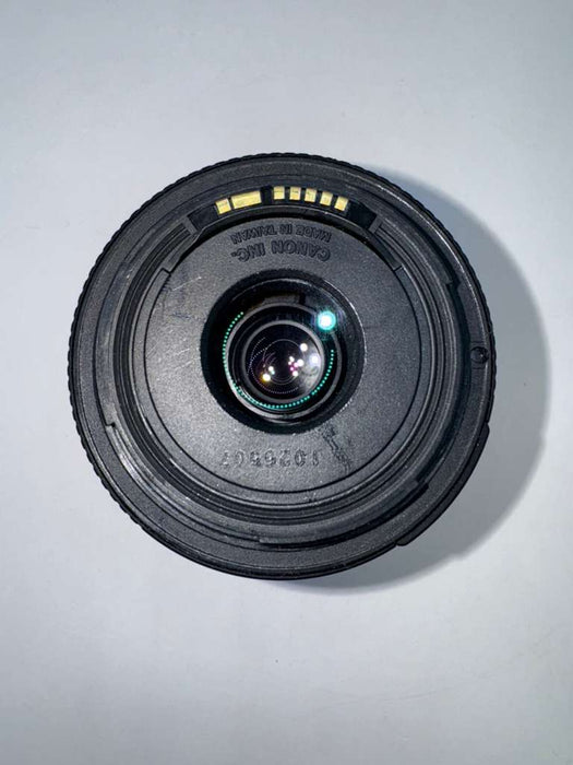 Canon EF 35-80mm f/4-5.6 III Wide Angle Telephoto Zoom Lens (Used, Condition 9/10)