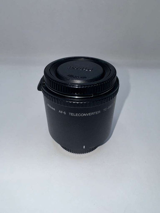 Nikon TC-20E II 2x Manual Focus Teleconverter (Used, 9/10 Condition)