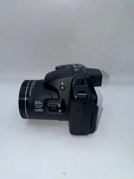 Nikon COOLPIX P600 Digital Camera (Used, 10/10 Condition)