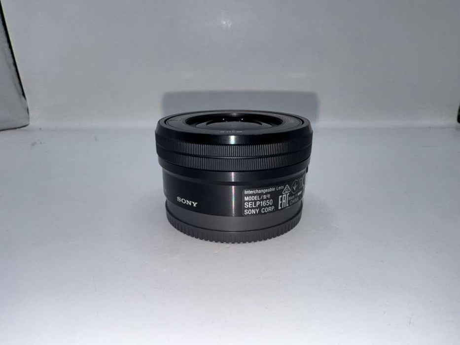 Sony E PZ 16-50mm f/3.5-5.6 OSS Lens (Used, 9.9/10 Condition)