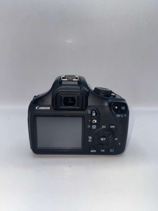 Canon EOS Rebel T3i DSLR Camera with EF-S 18-55mm IS II Lens Kit (Used, 9/10 Condition)