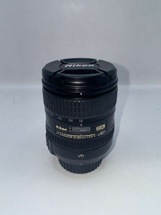 Nikon AF-S DX NIKKOR 16-85mm f/3.5-5.6G ED VR Lens + Bundle (Used, 9/10 Condition)