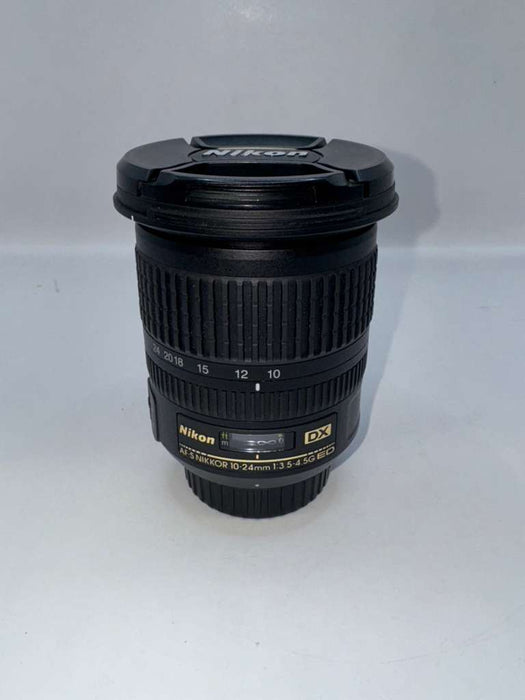 Nikon 10-24mm f/3.5-4.5G ED AF-S DX Nikkor Lens for Digital SLR Cameras (Used, 10/10 Condition)
