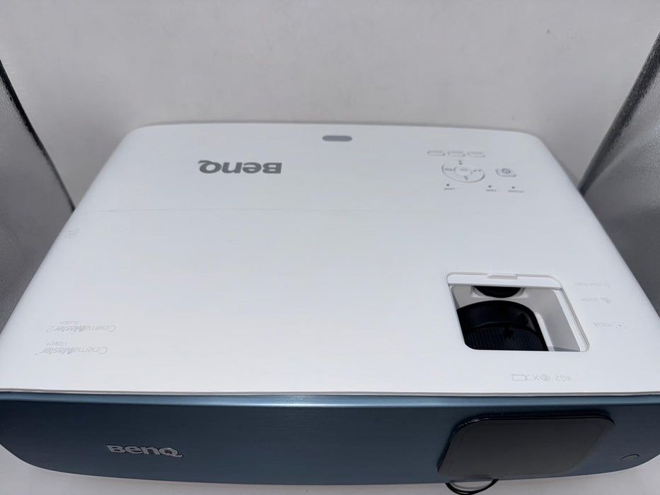 BenQ TK850i HDR XPR 4K UHD Home Theater Projector with AndroidTV(Used, 10/10 Condition)
