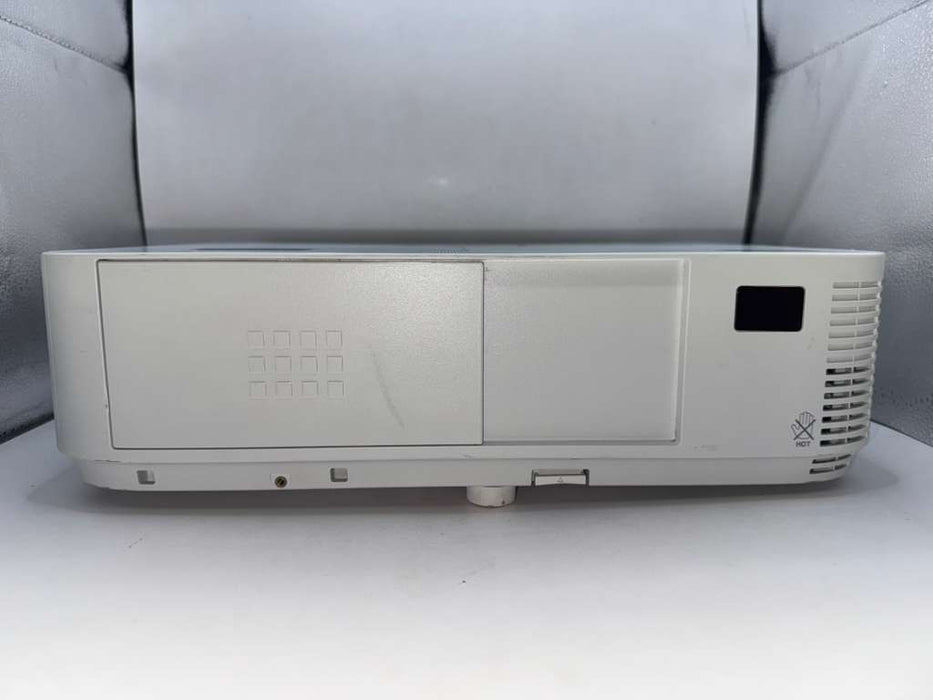 NEC NP-M322W 3200-Lumen Portable DLP Projector (Used,10/10 Condition)