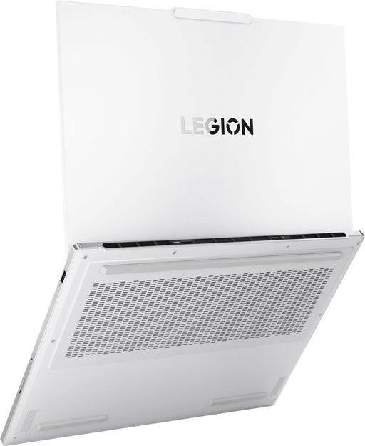 https://pisces.bbystatic.com/image2/BestBuy_US/images/products/d095fa37-1498-48fe-861a-871a06d6e0a8.jpg