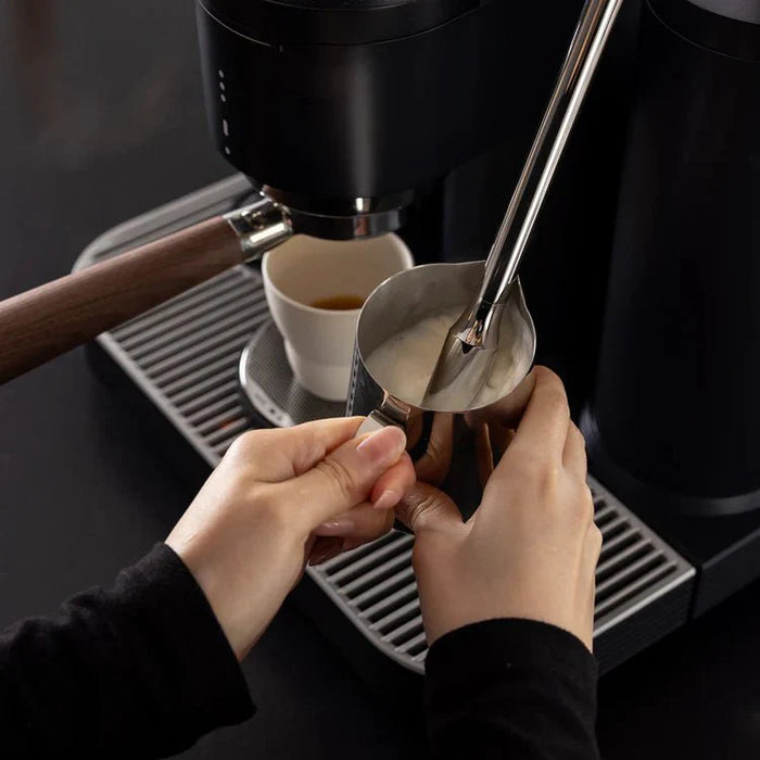 https://cdn.shopify.com/s/files/1/0576/5889/files/meraki-espresso-machine-5029450.webp?v=1769640441