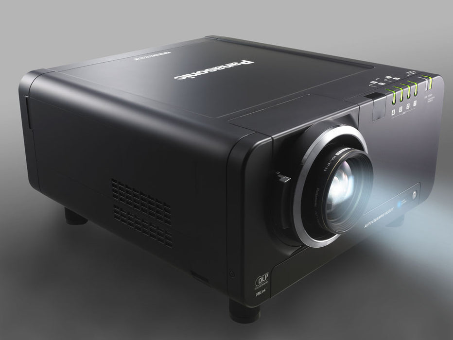 Panasonic PT-D10000U SXGA+ (1400 x 1050) Projector