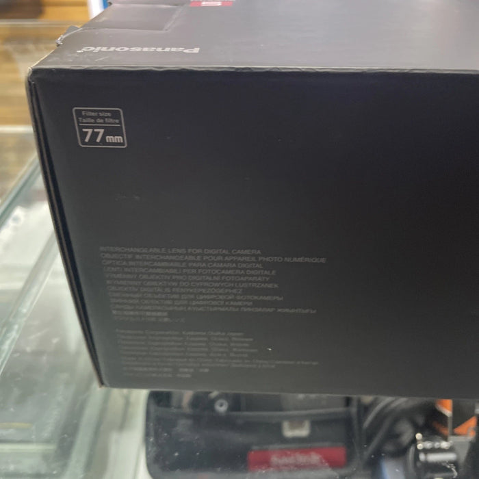 Panasonic 16-35mm f/4 Zoom Lens with 64GB Lexar SD Card