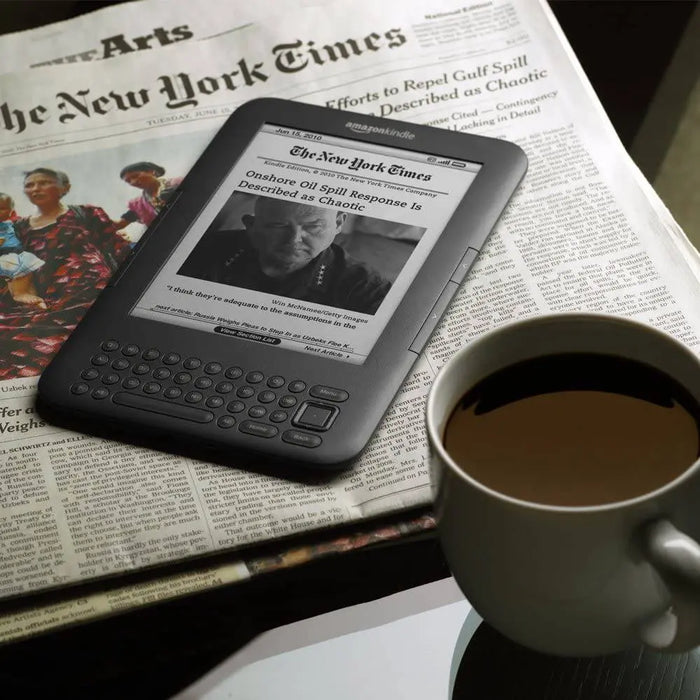 Amazon Kindle Keyboard, Wi-Fi, 6&quot; E Ink Display - Includes Special (X001E2XAWJ) - RFB