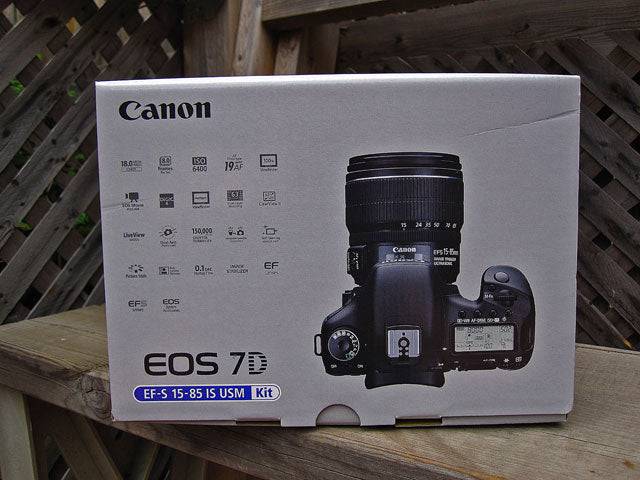 Canon EOS 7D SLR Digital Camera with EF-S 15-85mm f/3.5-5.6 IS USM Lens