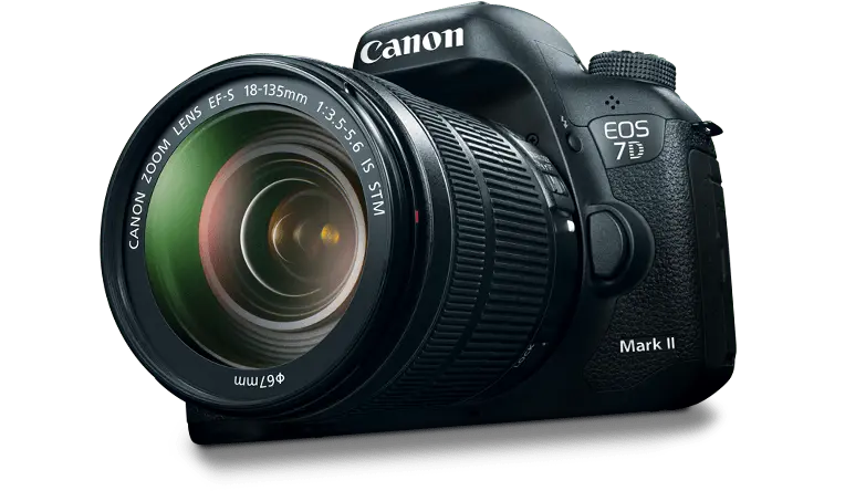 Canon EOS 7D Mark II DSLR Camera with 18-135mm Lens