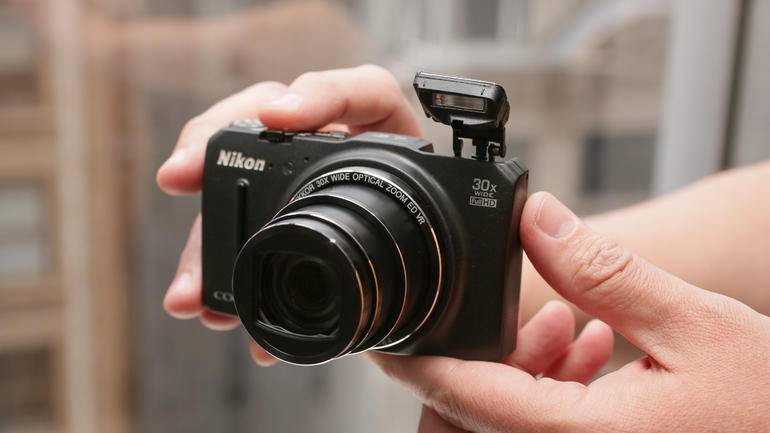 Nikon COOLPIX S9700 Digital Camera (Black)