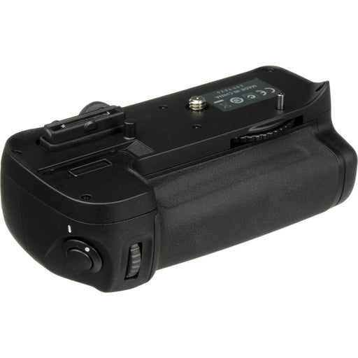 MB-D11 Multi Power Battery Pack