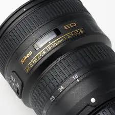 Nikon AF-S NIKKOR 18-35mm f/3.5-4.5G ED Lens