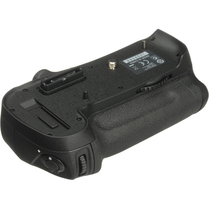Nikon MB-D11 Multi Power Battery Pack