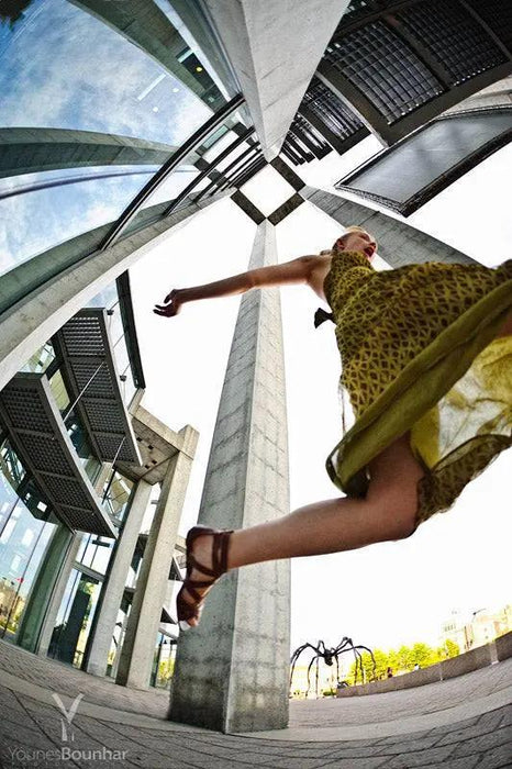 Sigma 15mm f/2.8 EX DG Diagonal Fisheye Autofocus Lens for Sony Alpha Mount