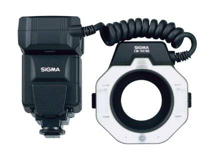 Sigma EM-140 DG TTL Macro Ringlight Flash for Pentax P-TTL