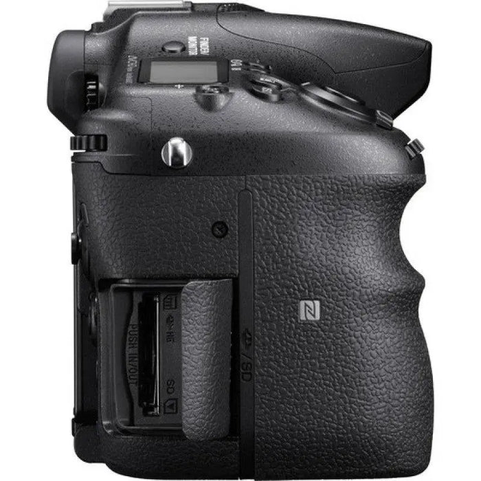 Sony Alpha a77II DSLR Camera with 16-50mm f/2.8 Lens