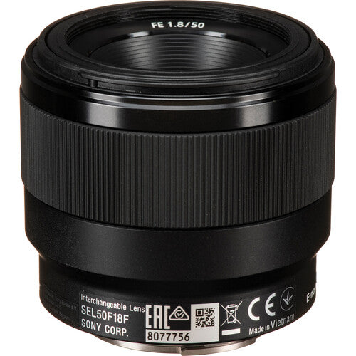 Sony FE 50mm F1.8 Full-frame Prime E-Mount Lens + 64GB Ultimate Kit